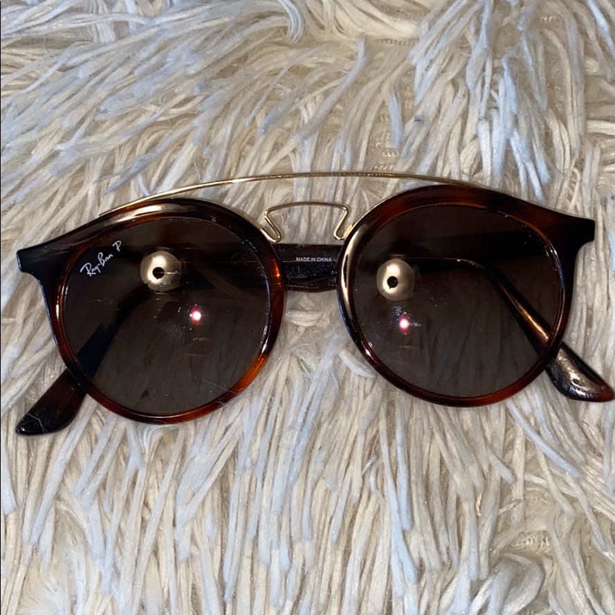 Women’s Stylish Ray Bans - Tortoise Shell